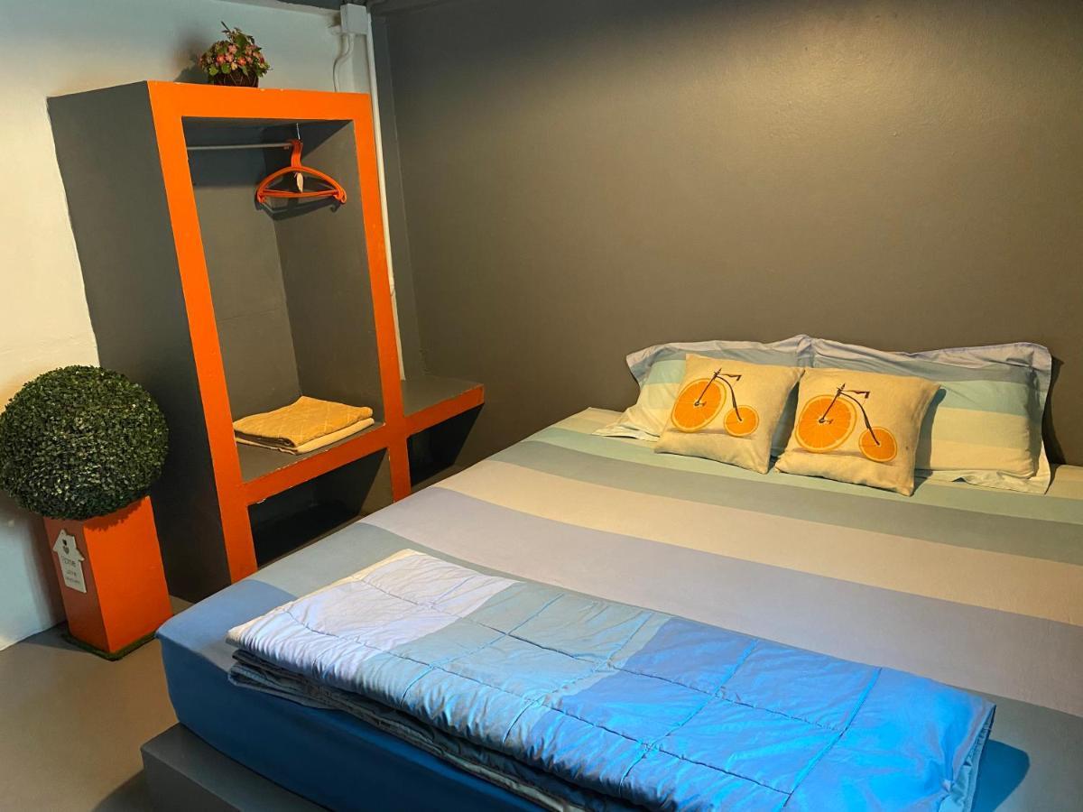 Love Cnx Guesthouse Chiang Mai Eksteriør billede