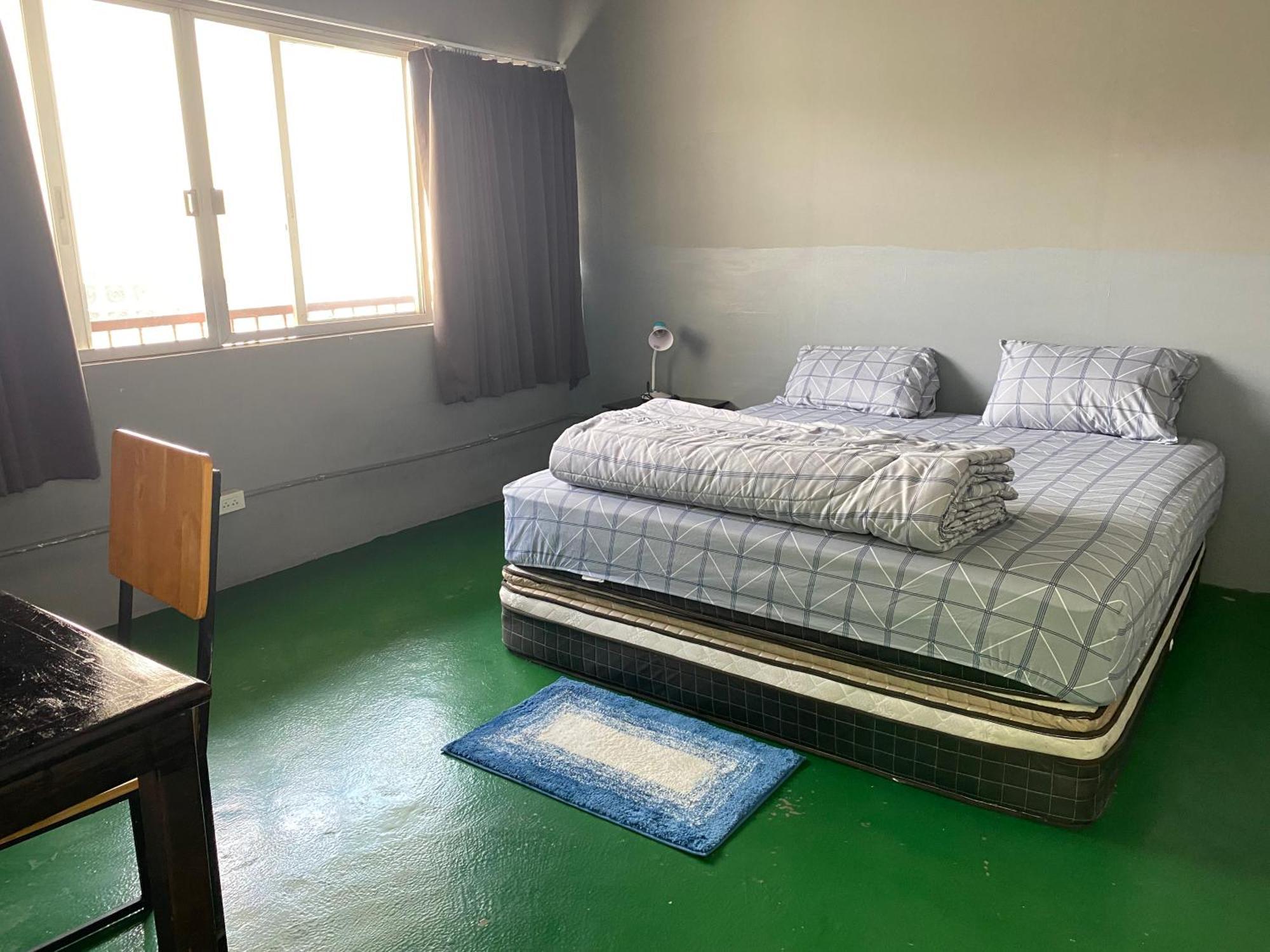 Love Cnx Guesthouse Chiang Mai Eksteriør billede