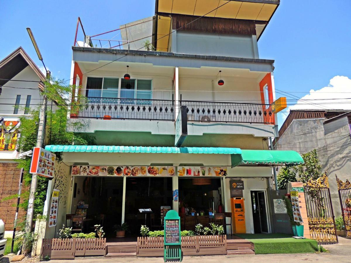 Love Cnx Guesthouse Chiang Mai Eksteriør billede