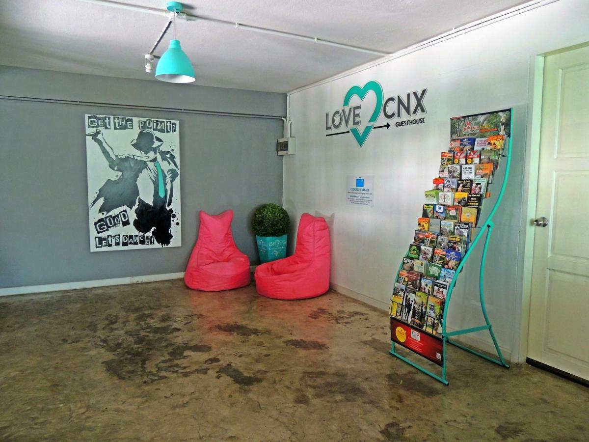 Love Cnx Guesthouse Chiang Mai Eksteriør billede