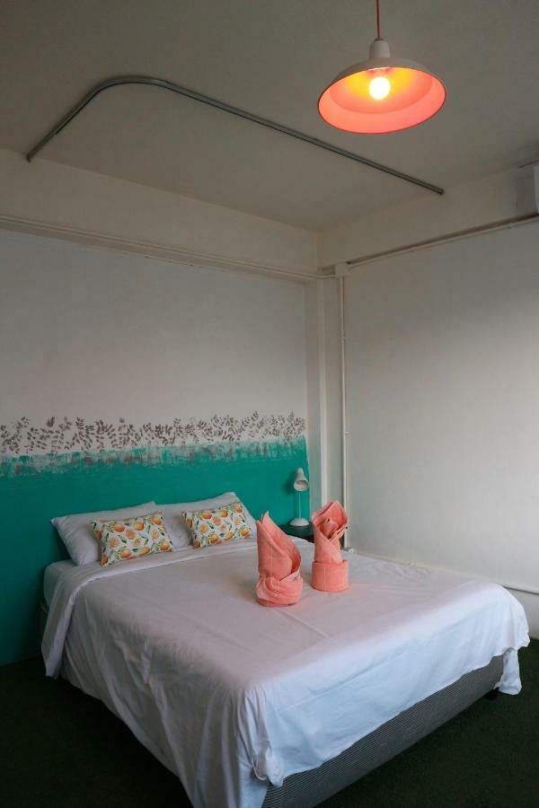 Love Cnx Guesthouse Chiang Mai Eksteriør billede